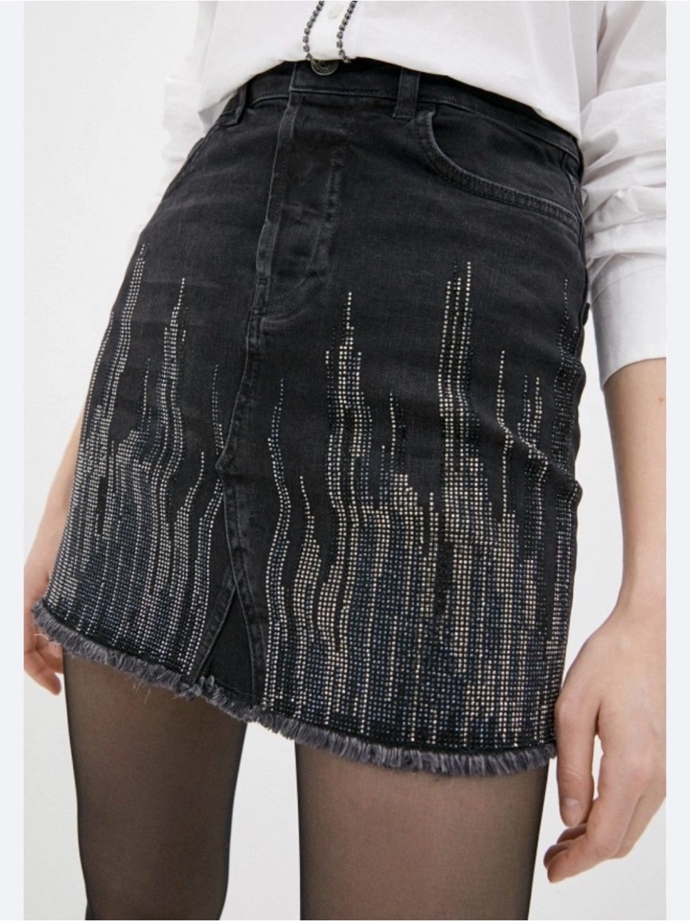 Liu Jo Black Denim Mini Skirt Silver Stud /rhinestone accents Sz 28 NWOT